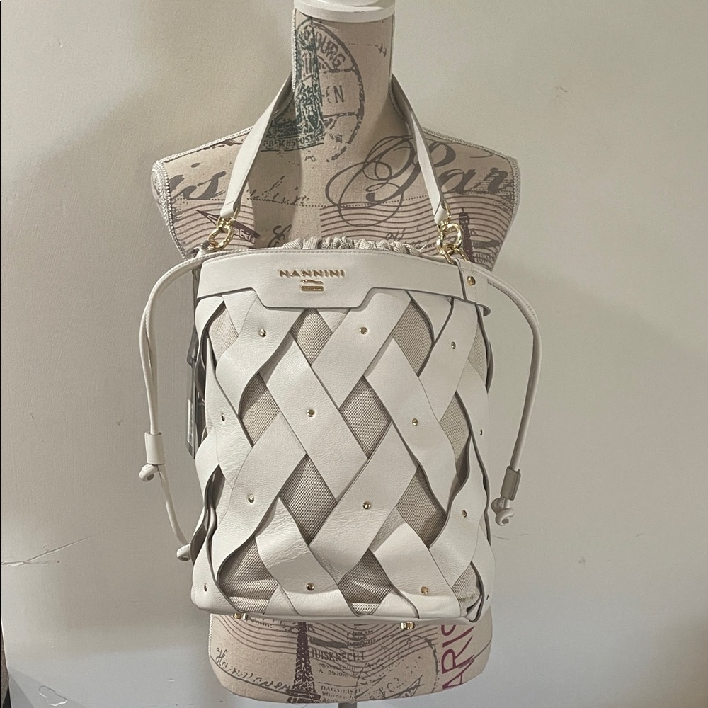 Nannini Offwhite Woven/leather Bucket Shoulder Bag